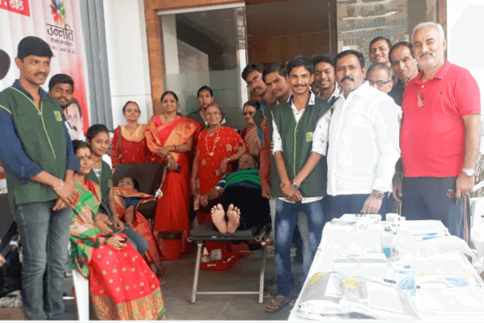 रक्तदान शिबिर